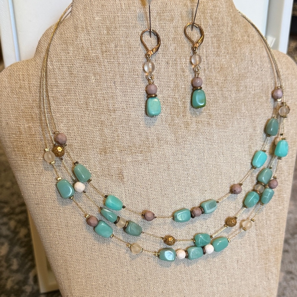 Turquoise Bead Layered Necklace & Earrings Set - Unbranded